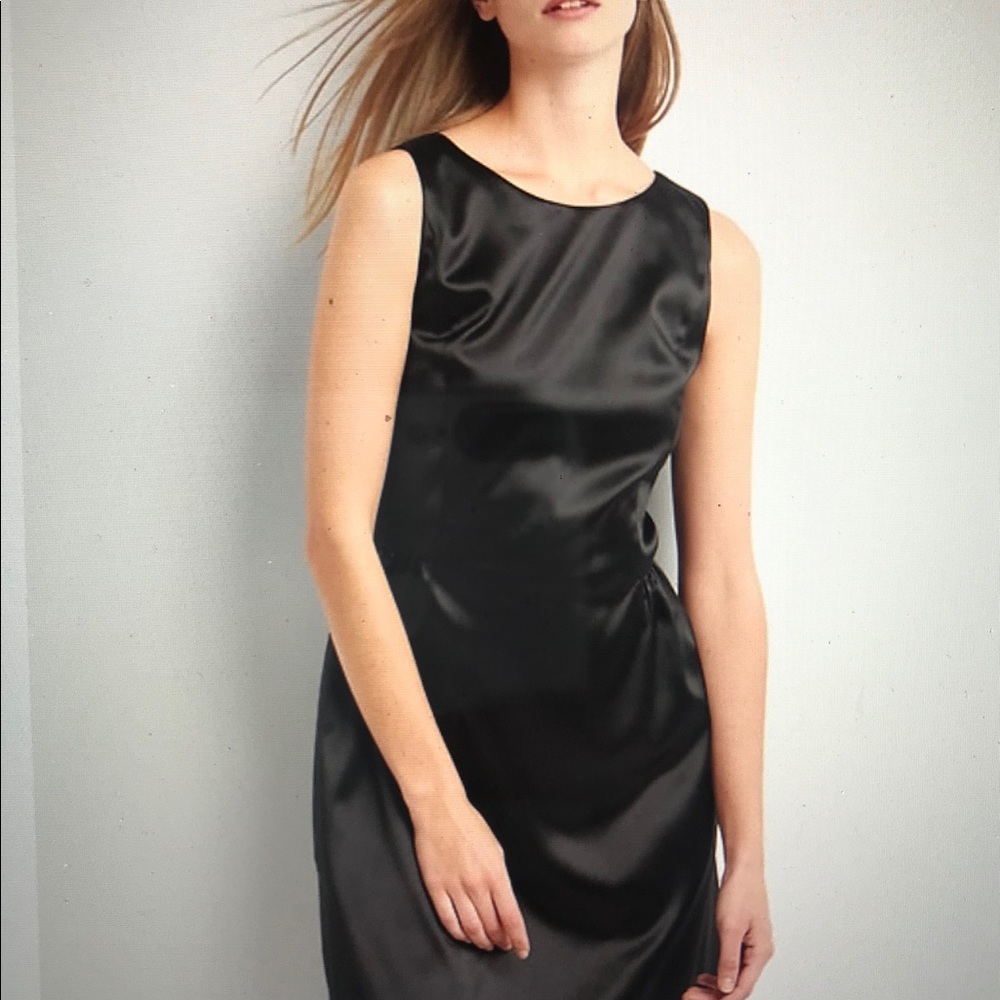 Little black dress.